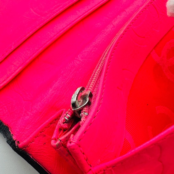 Chanel Large Quilted Wallet - Picture 8 of 10